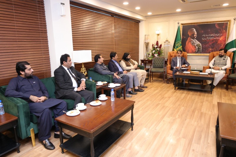 During The Warm And Productive Meeting, Both Presidents Held A Fruitful Discussion On The Agricultural And Industrial Challenges Faced By Pakpattan And Explored Potential Solutions To Address These Issues.