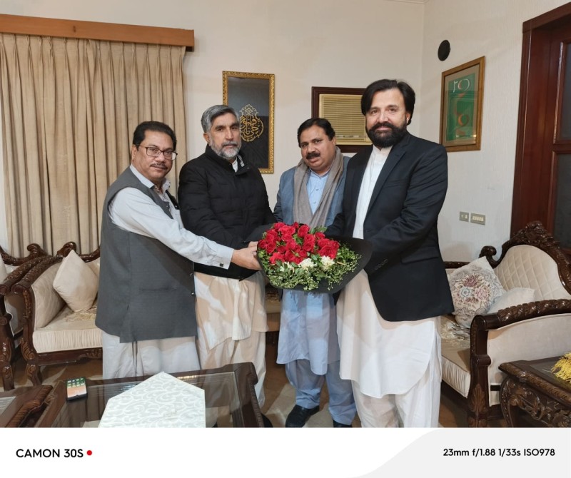 They Came To Offer Their Congratulations, And Their Visit Was Deeply Appreciated. I Am Very Grateful For Their Time And Kindness. This Was A Truly Memorable Moment.